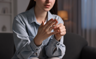 Why Narcissists Move On So Quickly