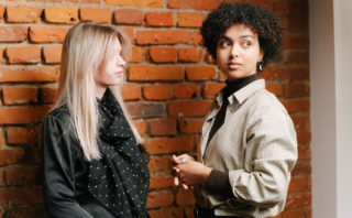 How to Recognize Narcissistic Behavior Before It’s Too Late to Walk Away